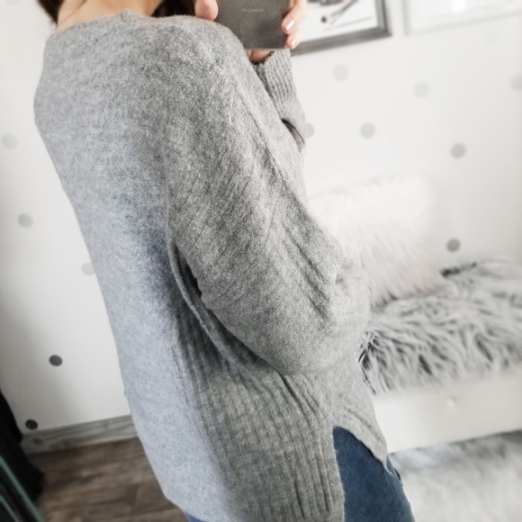 S🅾️LD OUT - Picture 8 of 11